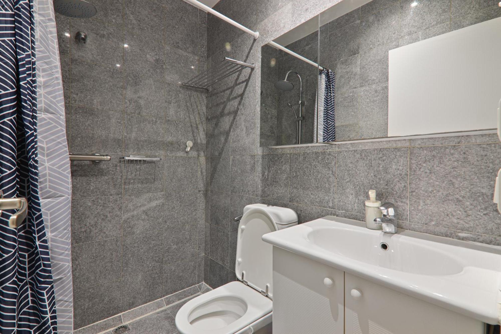 2 Bedroom Quartier Champs Elysees 3 Free Netflix Appartamento *